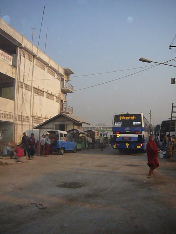 Mandaly bus station after nightmare journey -  back seat, very bumpy roads & a/c set too low brrrrrrr